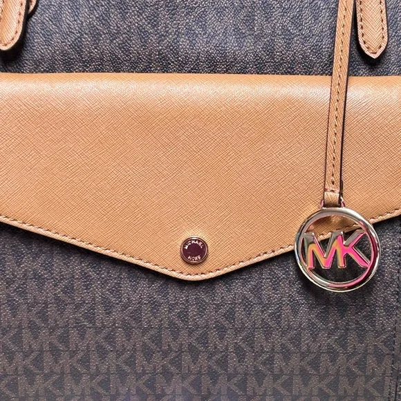 Michael Kors Jersey Signature Dark Brown and Tan Tote Approx. 16 x 11 x 6 - Picture 6 of 17